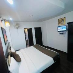 Vella marina Group of Hotel upper city heart # Free Parking-cricket stadium 10 km-Mcleodganj 2 km- Bhagsunag 4