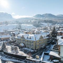 Alpholiday Dolomiti Wellness & Family Hotel