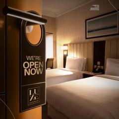 Luxe Avenue Hotel