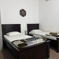 Twin Room - Shared Bathroom, No Parking