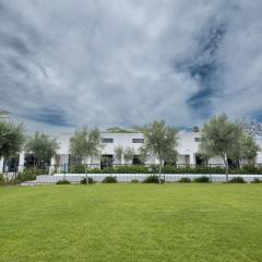 Karoo Retreat- Self Catering Villas and Guest House