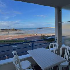 520 - Appartement T3 à Erquy avec pleine vue mer