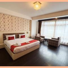 The New Palace In Khatoo