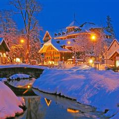 With Mountain View & Balcony Kitchen Parking