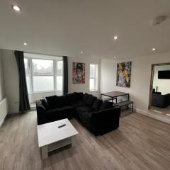 LT Duplex - 1 Bedroom Apartment