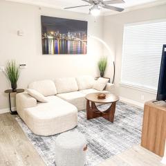 Contemporary 1BR Retreat Quiet Serene Setting