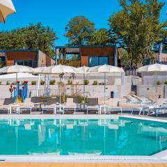 Lovely Home In Njivice With Outdoor Swimming Pool