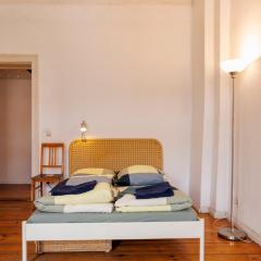 Cozy Wooden Home I Office I Female Only