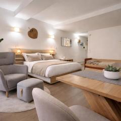 TIMELESS HOME Deluxe Smart Cinema Suite with Netflix & Disney