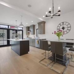 Short North - King Bed - Convention - Parking Free