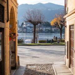 LA PERLA piccolo appartamento in piazza