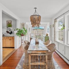 Cape Cod Bungalow Walk to Beach Firepit