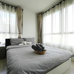 Condo is next to the mall Big swimming pool 2