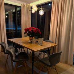 Leśny Azyl Domki z Zimowym Tarasem i Jacuzzi na Wyłączność w Samym Środku Lasu