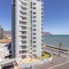 Luxury Beach Front Apartment