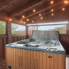 Mountain-View Cabin Hot Tub Movie Room