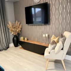 Bright 1-Bedroom Apartment Milton Keynes