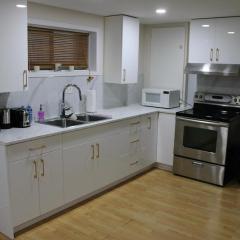Perfect location brand new basement 3 and half appartment