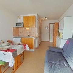 Studio coin nuit près des pistes, balcon avec vue Aravis - FR-1-241-261