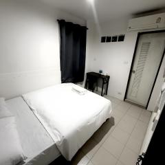 XX zNap - Khaosan Bangkok