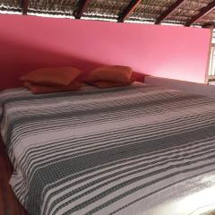 Chalé pé na areia e vista Mar