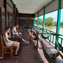 Sompong sunset view guest house