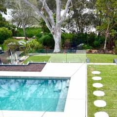 Surf Lodge Avoca Beach Waterfront to Avoca Lake