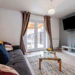 Entire 2-bed house in Stoke-on-trent