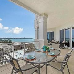 Bright Three-Bedroom Waterfront Condo With Private Balcony