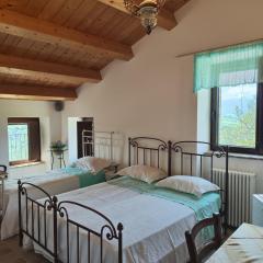 GrazieSole Agriturismo mattone upstairs