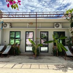 Home In Dhigurah