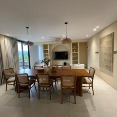 The Palm by Little Bnb