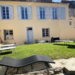 Plein centre, parking jardin 4 chambres