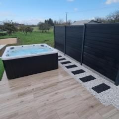 îlot cosy and SPA -PROCHE ZOO BEAUVAL