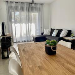 Apartment with private patio and jacuzzi