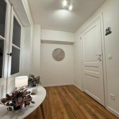 European Lodge Room Brussels