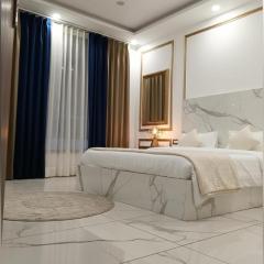 The Warm Palace Home