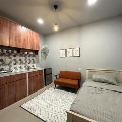 K and R Apartment - Fully Furnished Tiny Home