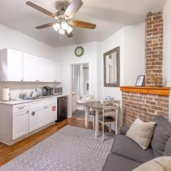 Big Easy Bungalow - Walk to the Canal Streetcar