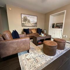 Cozy Houston Getaway