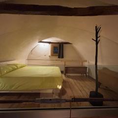 Riverside room Angelica House on the rock