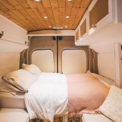 Heated Cosy Campervan London Hideaway