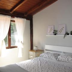 Private house with car park at nemi lake