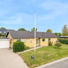 Cozy home for a family for stay