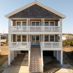 Spacious KDH Getaway with Views Near Beach & Shops