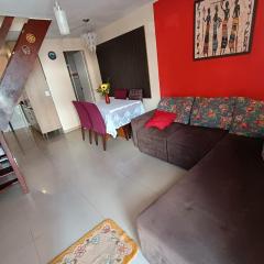 Sobrado em área tranquila