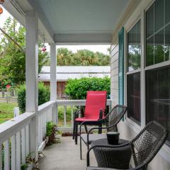 Charming Port Royal Duplex – Walk to Shops & Sands Beach