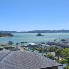 Spacious big sea views star bath