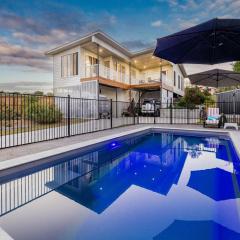 Solas Sands 3 BR w Pool & Boat Park - 5 min Beach