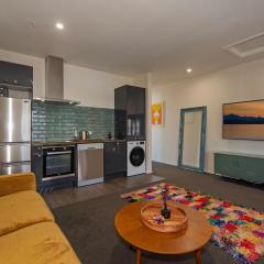 Bridge St Apartment 1 - Nelson City Centre Convenience!